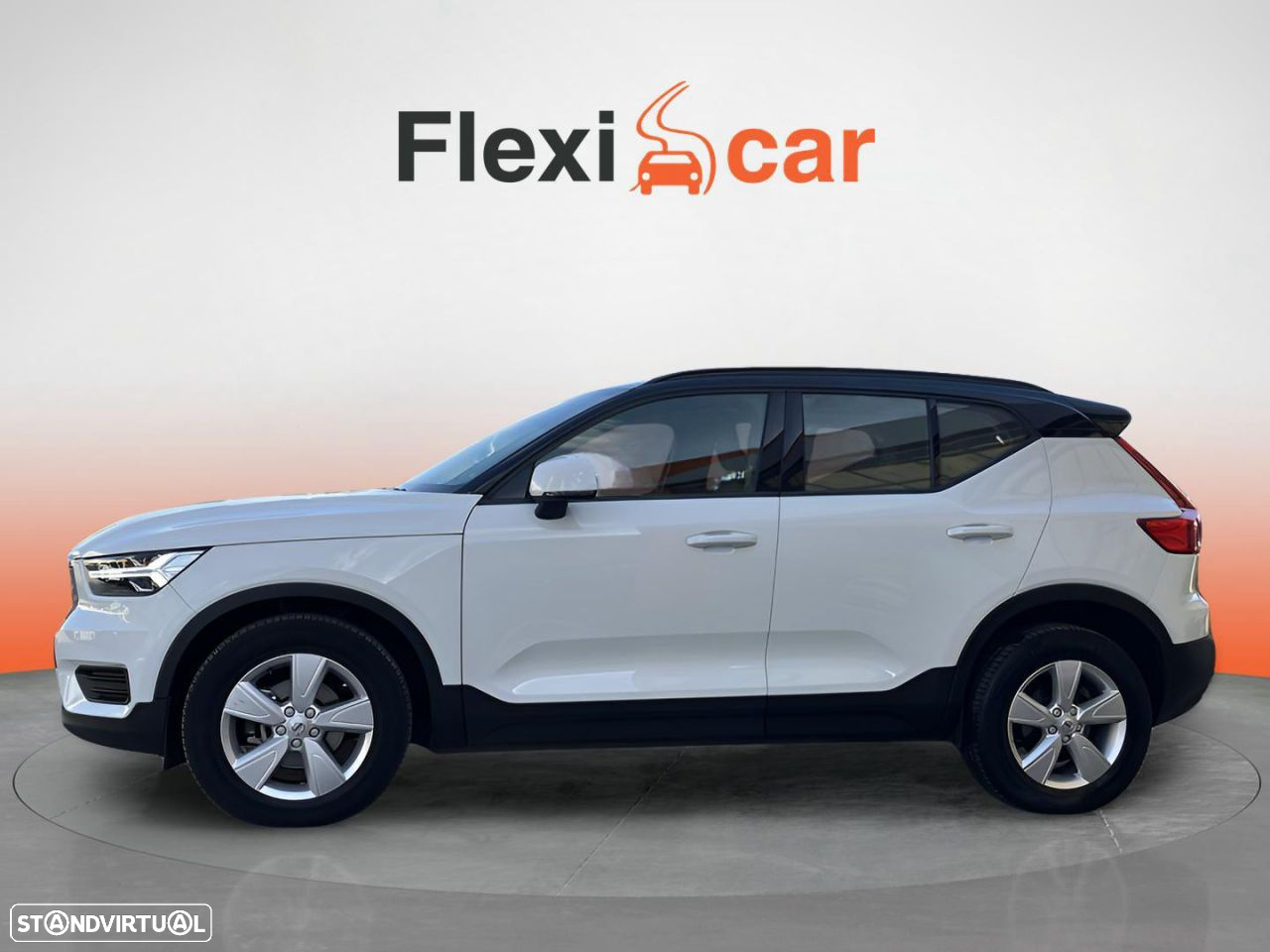 Volvo XC 40 2.0 D3 Momentum Geartronic - 5