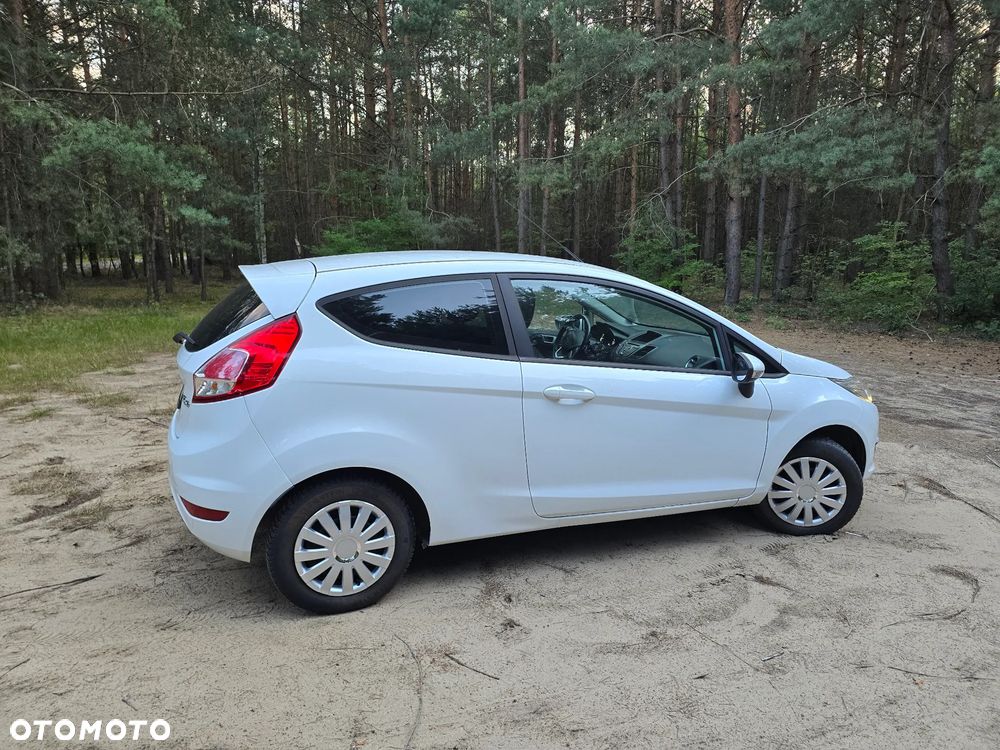 Ford Fiesta 1.25 Champions Edition - 17