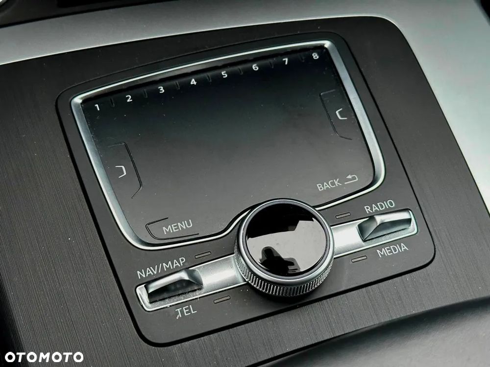 Audi Q5 50 TFSI e Quattro S tronic - 25