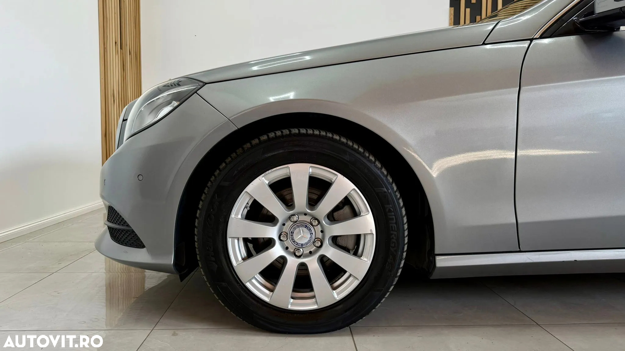Mercedes-Benz E 200 T CDI DPF BlueEFFICIENCY Automatik Elegance - 16