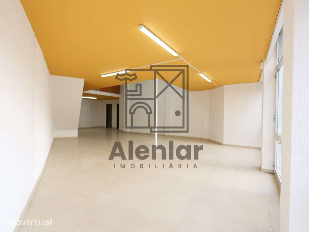 Loja em Alenquer - Grande imagem: 2/13