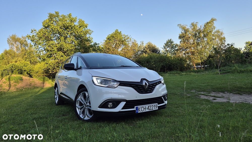 Renault Grand Scenic - 18
