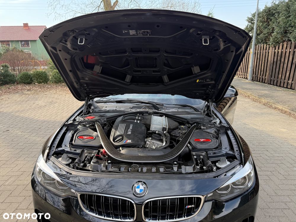 BMW M4 Coupe DKG - 6