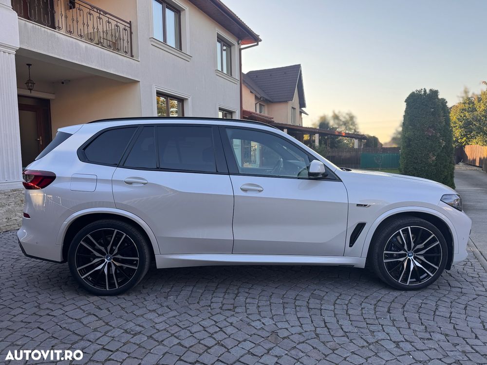 BMW X5 2022 — imagine 6