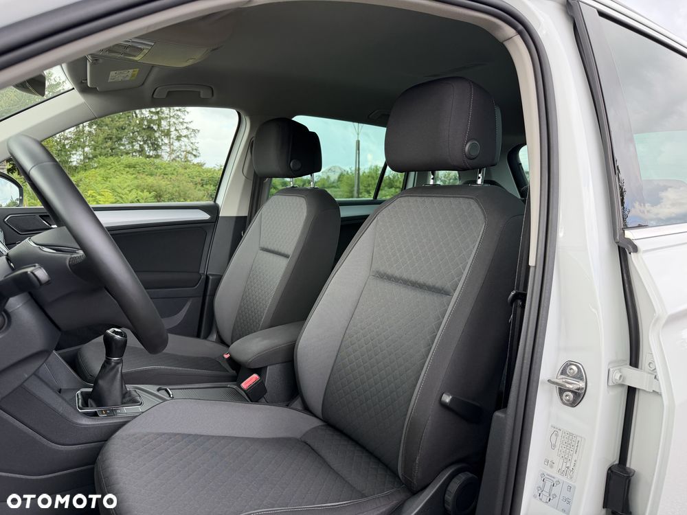 Volkswagen Tiguan - 17