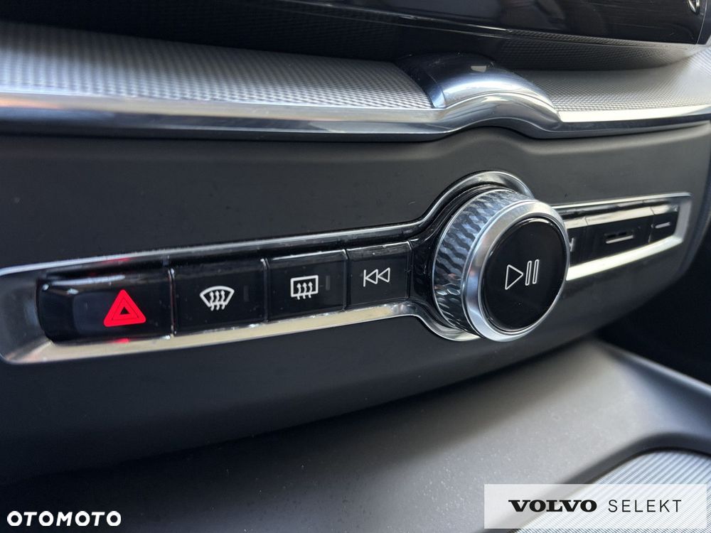 Volvo XC 60 - 21