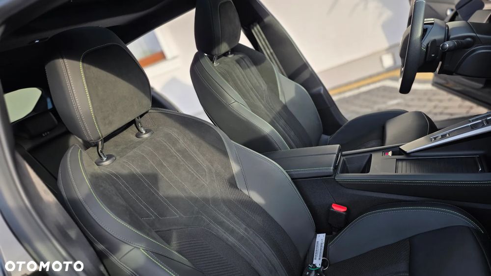 Peugeot 408 1.2 PureTech mHEV GT Plus S&S e-DCS6 - 27