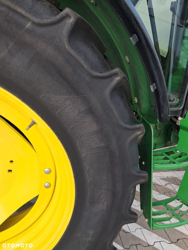 John Deere 5090M - 14