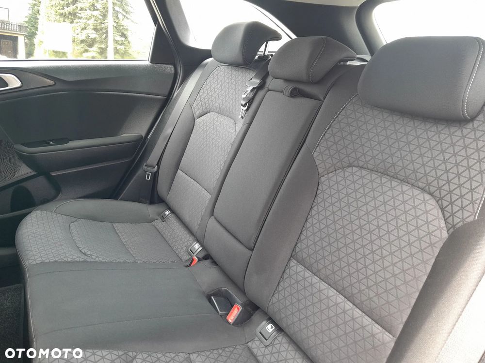 Kia Ceed 1.4 T-GDI L - 16