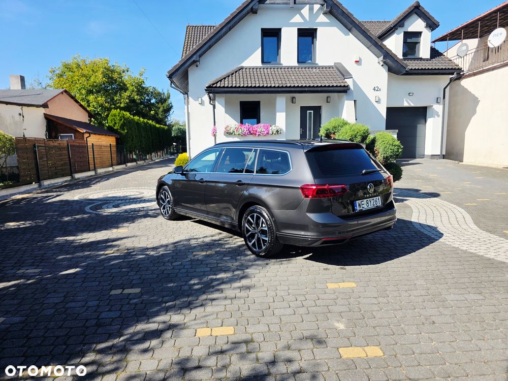 Volkswagen Passat Variant 1.5 TSI ACT mHEV Business Plus DSG - 16