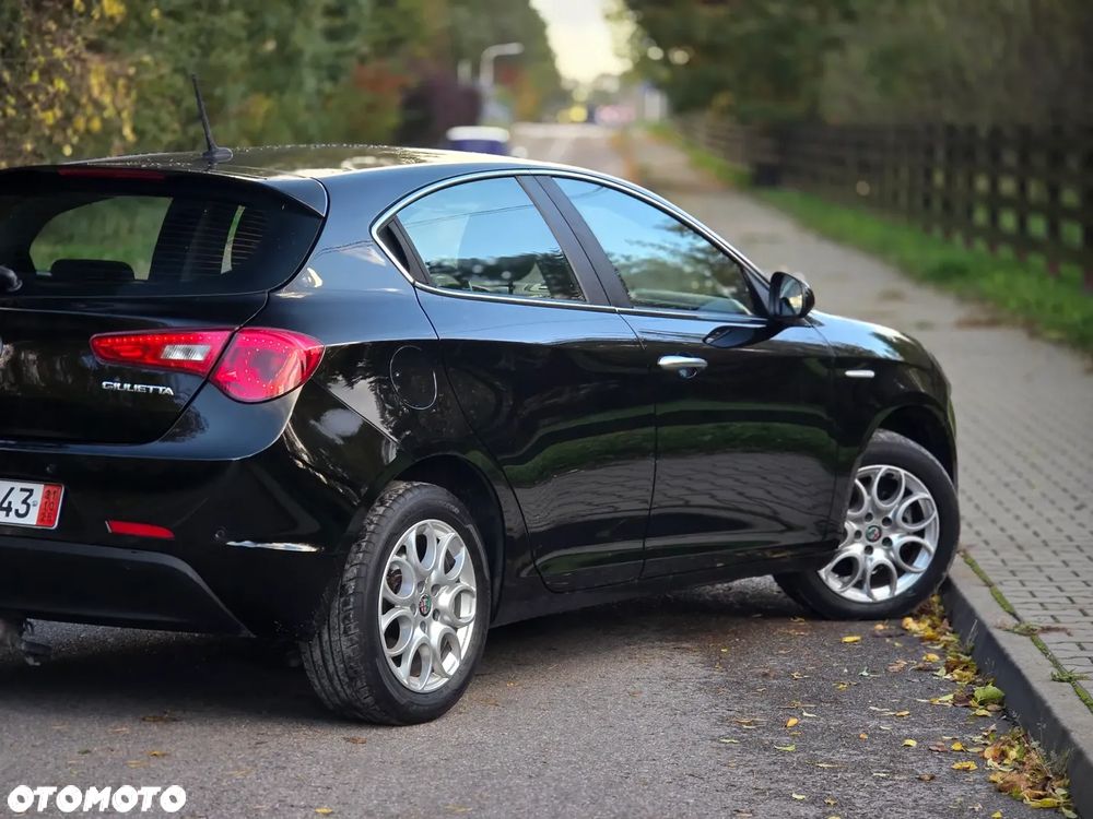 Alfa Romeo Giulietta 1.6 JTDM 16V Super - 23