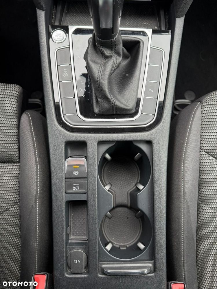 Volkswagen Arteon 2.0 TDI Essence DSG - 21