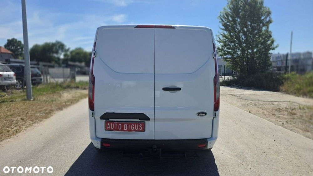Ford Transit Custom - 7
