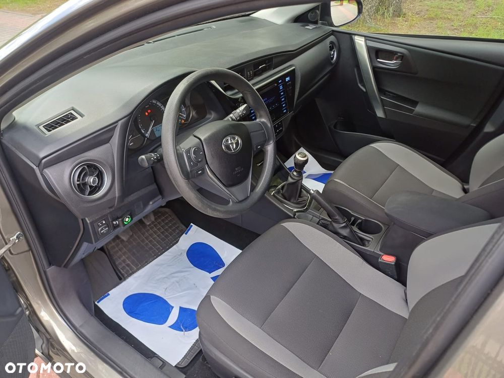 Toyota Auris 1.33 VVT-i Active - 7