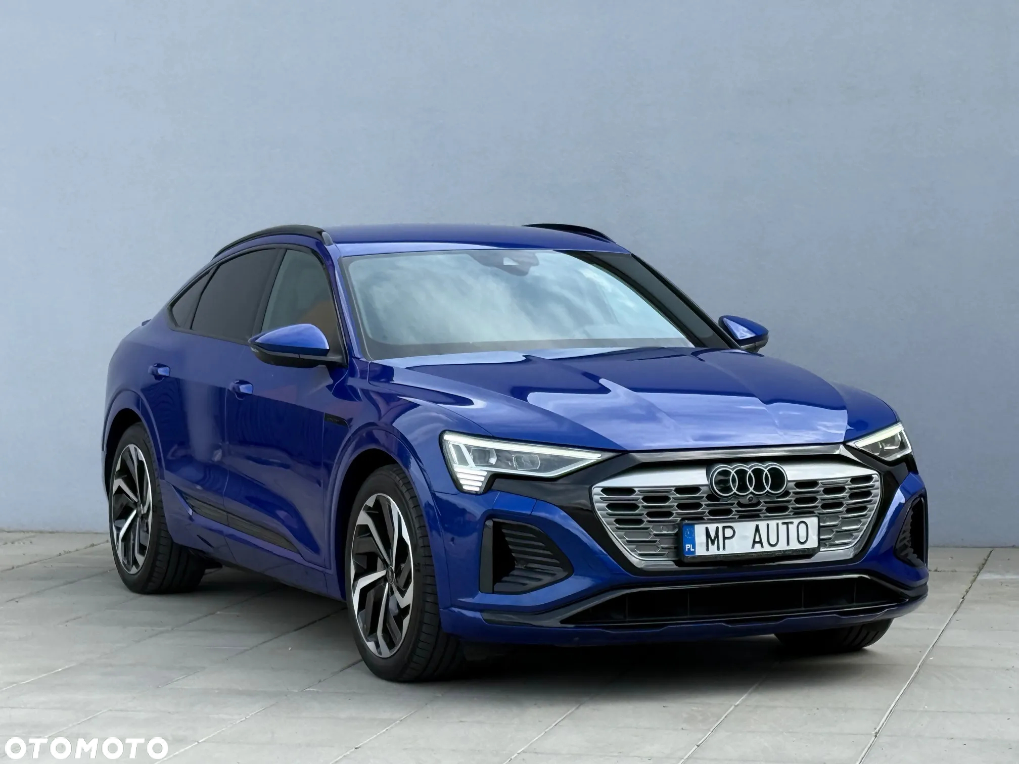 Audi Q8 e-tron 55 114kWh Quattro S Line - 3
