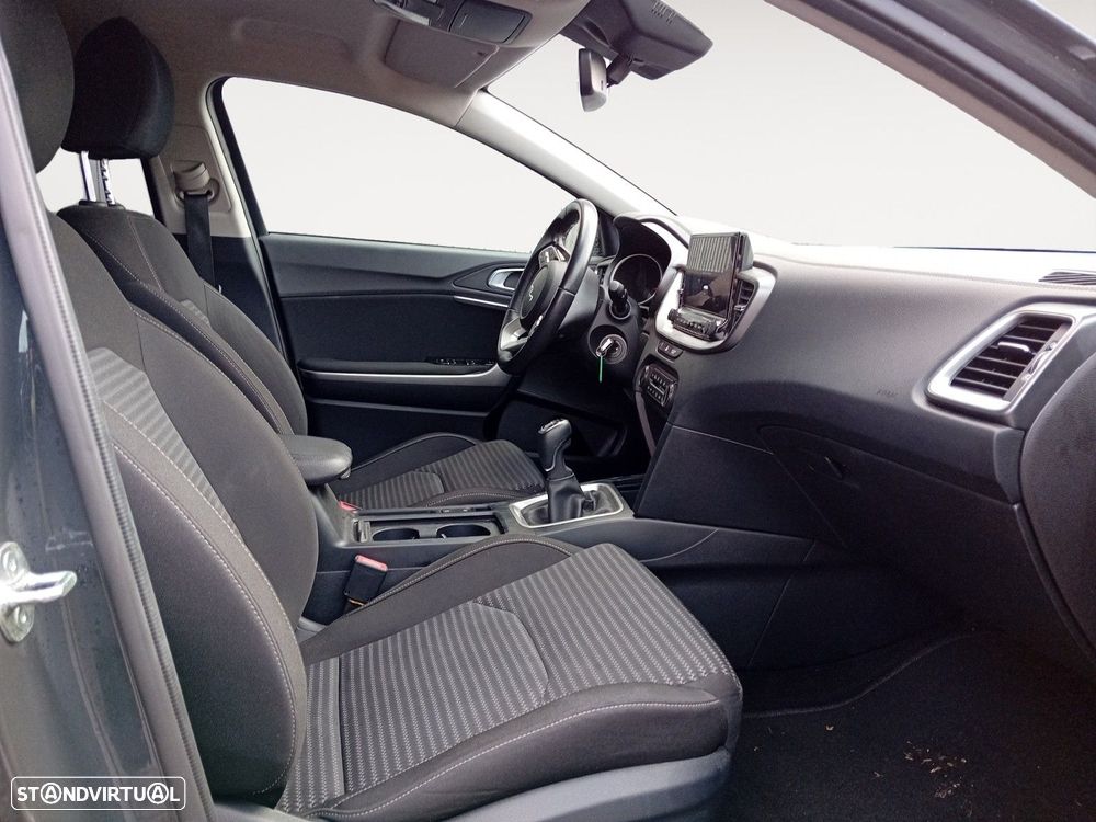 Kia XCeed 1.0 T-GDI Drive - 15