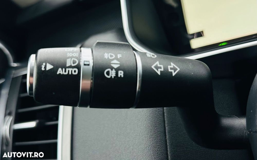 Land Rover Range Rover Sport 3.0 SDV6 HSE Dynamic - 28