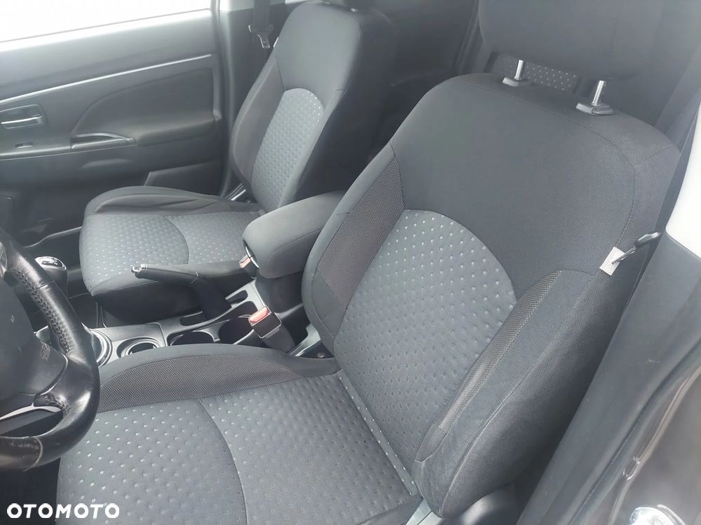 Mitsubishi ASX 1.6 2WD Inform - 17