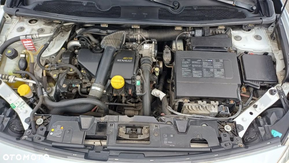 Renault Fluence - 16