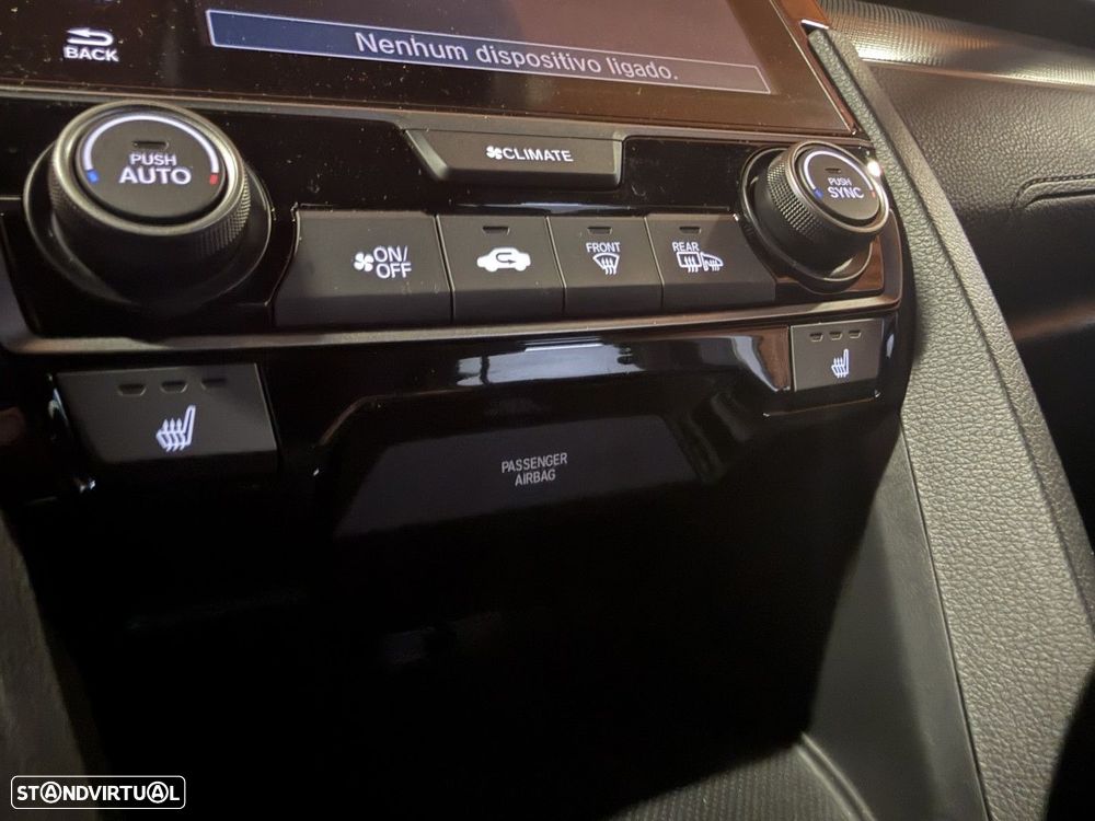 Honda Civic 1.0 i-VTEC Executive Premium - 23