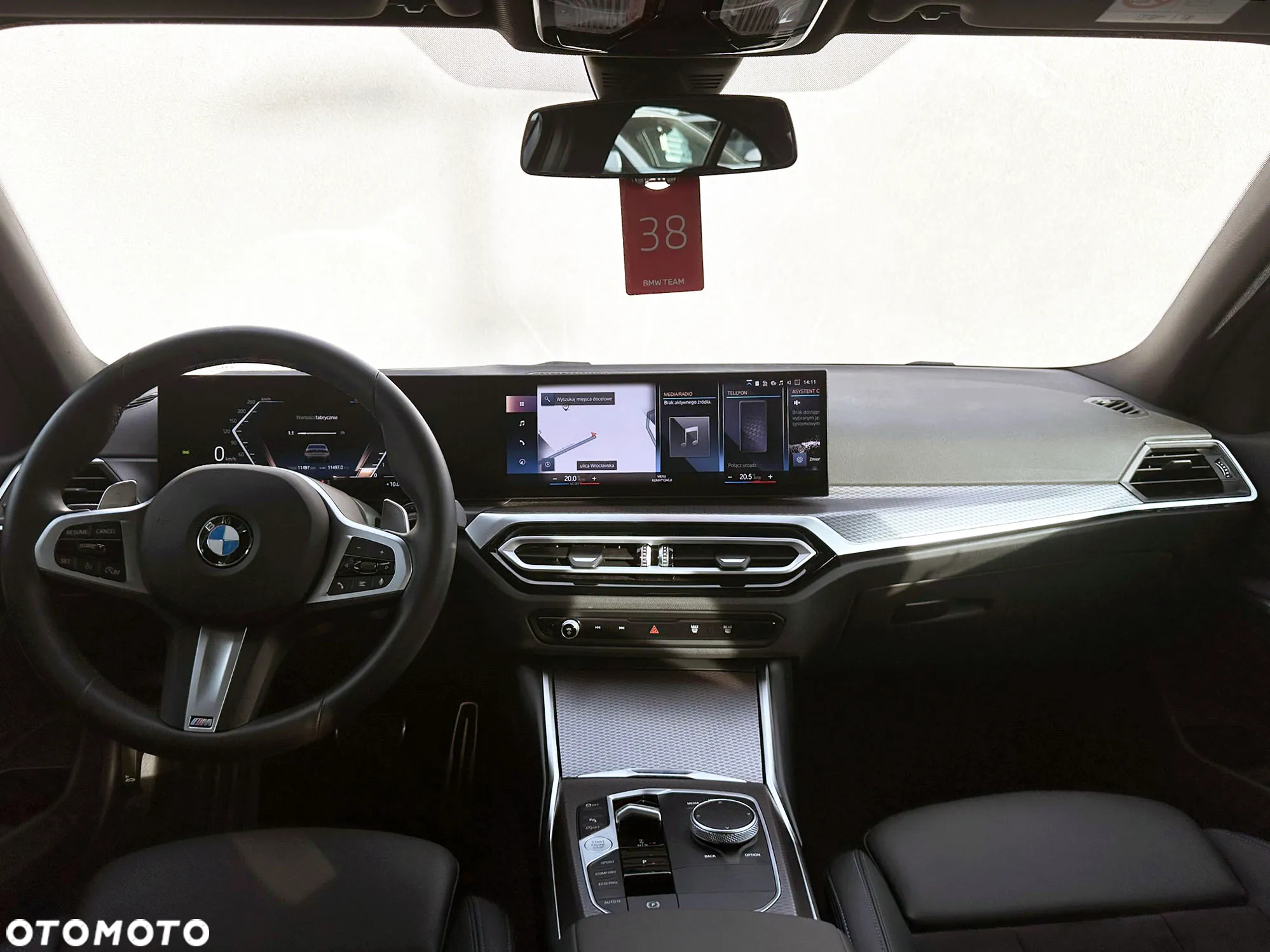 BMW Seria 3 318i M Sport - 11