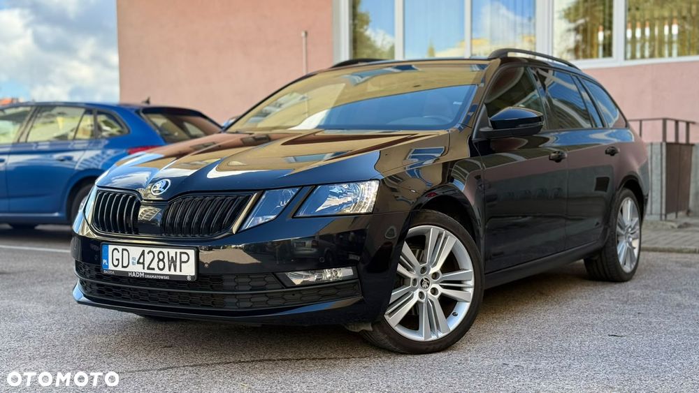 Skoda Octavia 2.0 TDI SCR Ambition DSG - 2