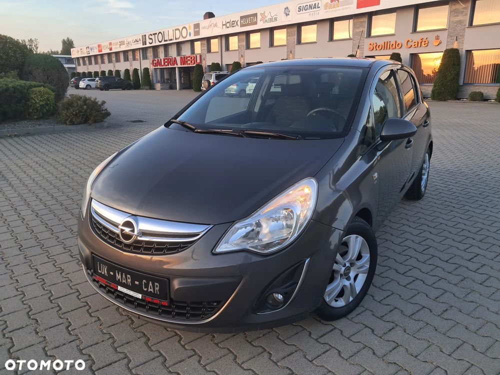 Opel Corsa 1.4 16V 150 Jahre