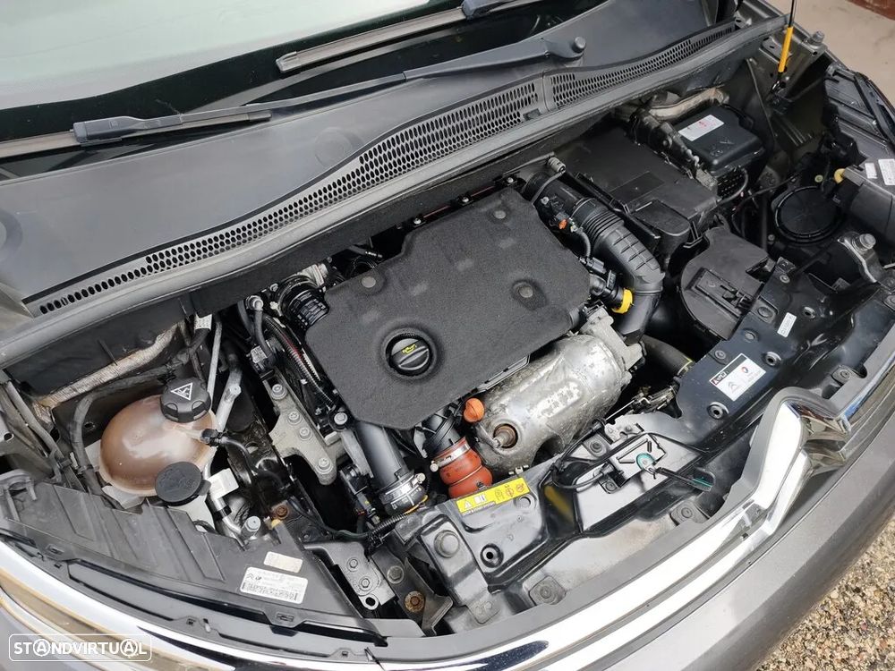 Citroën C3 Aircross BlueHDI 100 Stop & Start Shine - 24