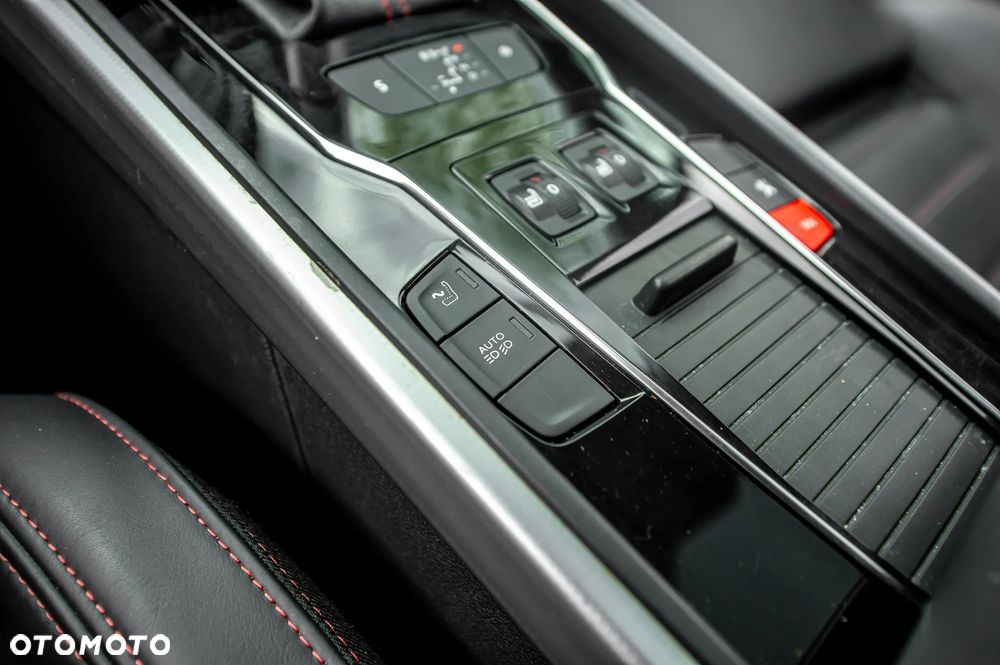 Peugeot 508 BlueHDi 180 EAT6 Stop&Start GT - 33