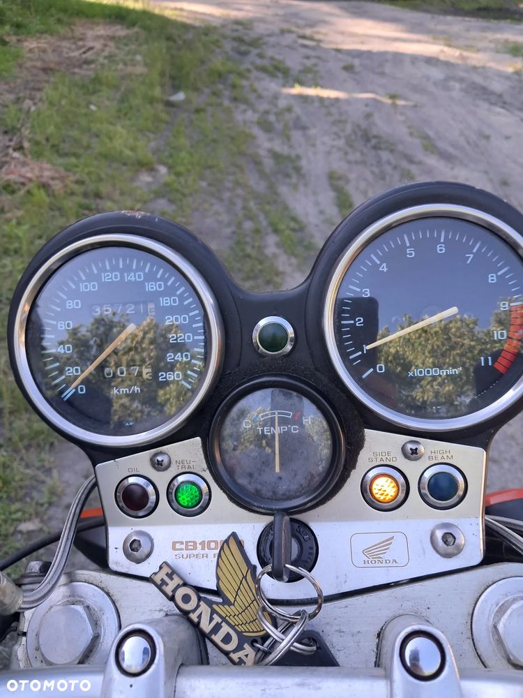 Yamaha XJ - 8