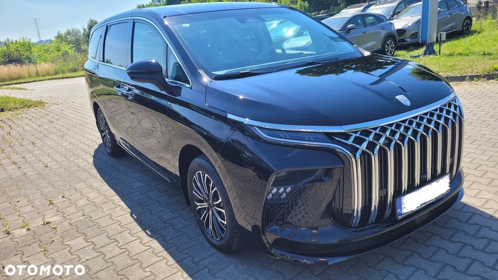 Forthing V-Tour 1.5T HEV E-CVT - 2