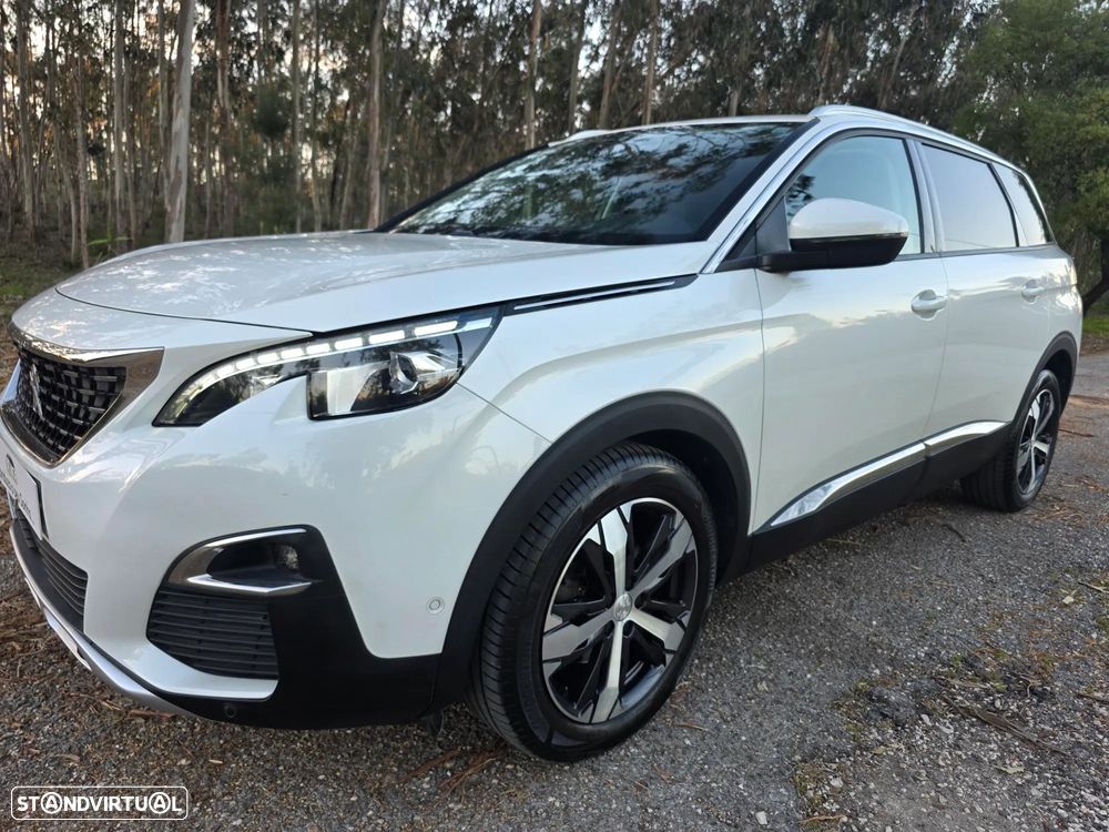 Peugeot 5008 1.2 PureTech Allure EAT6 - 7