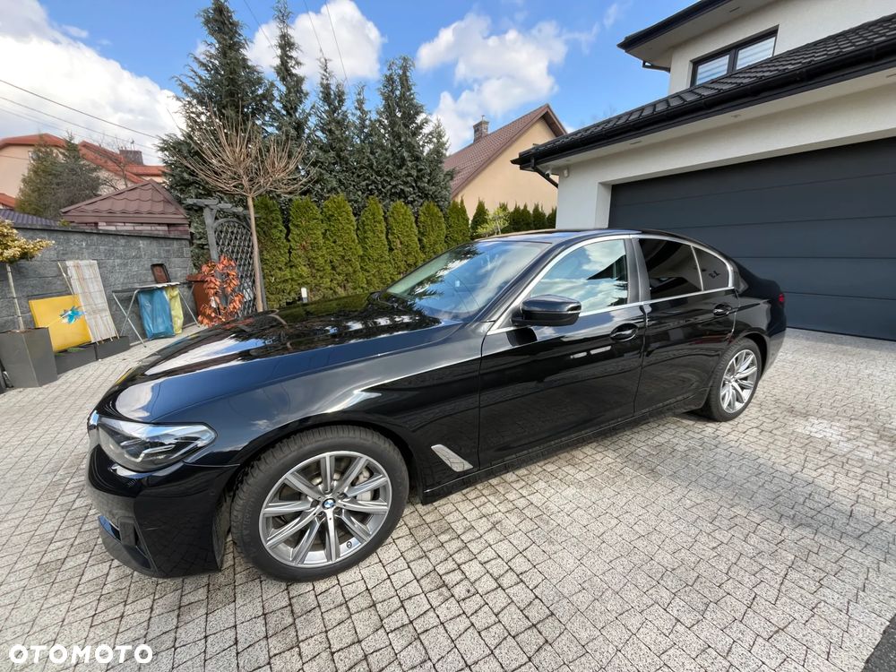 BMW Seria 5 530i GPF Luxury Line - 8
