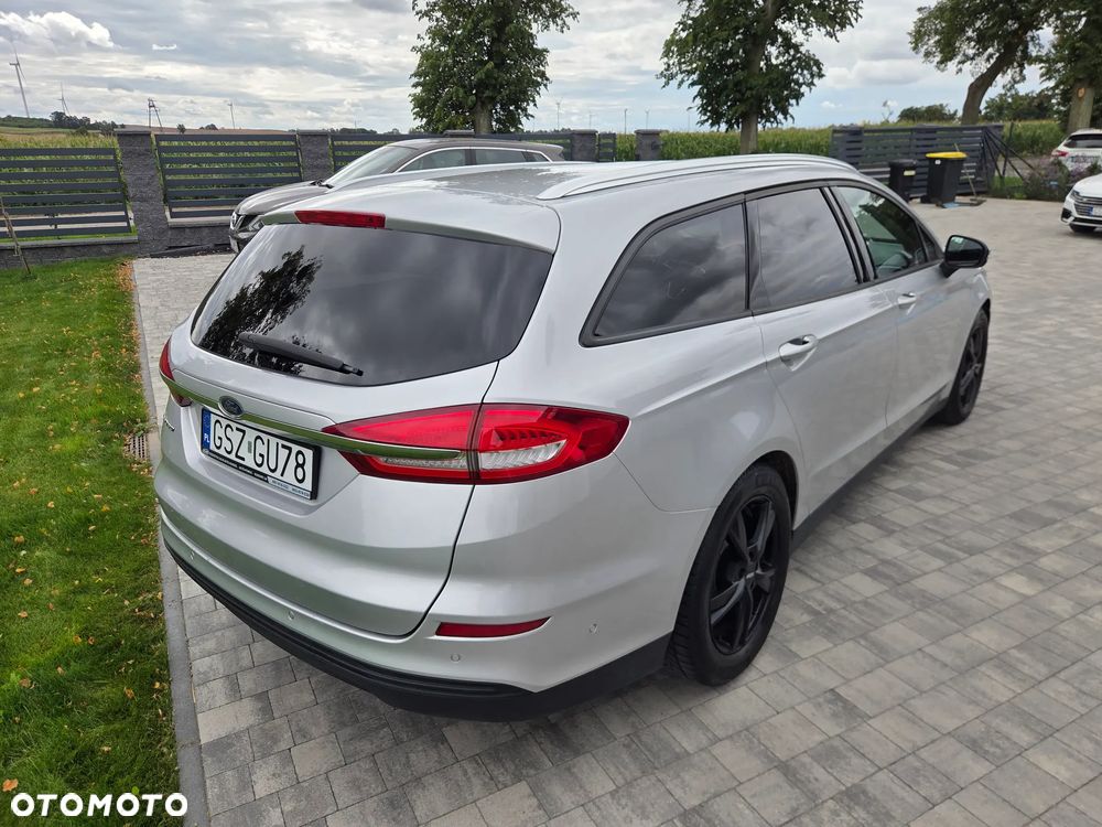 Ford Mondeo SW - 4