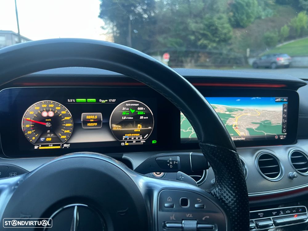 Mercedes-Benz E 300 - 36