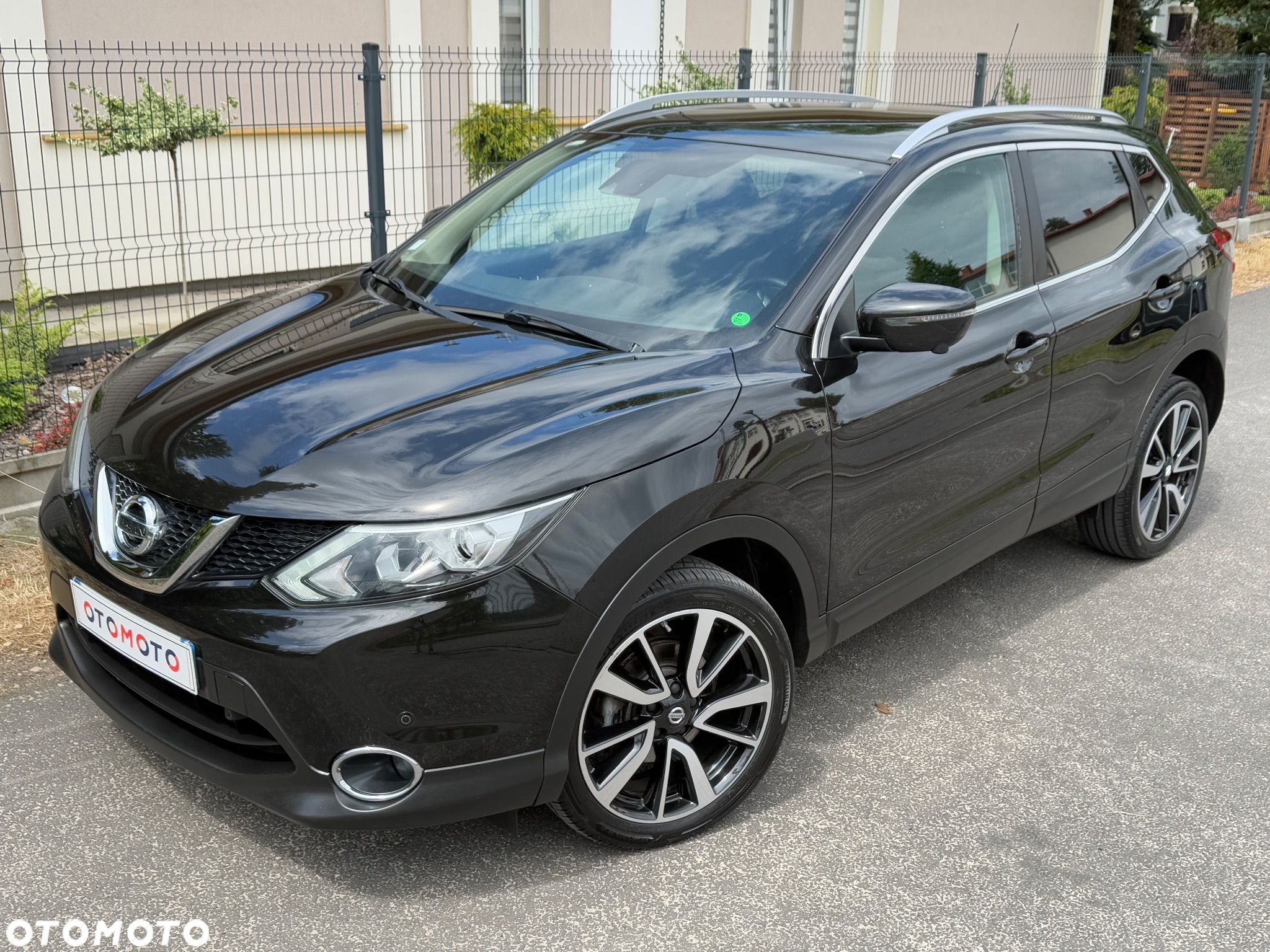 Nissan Qashqai 1.6 DIG-T Tekna+ - 1