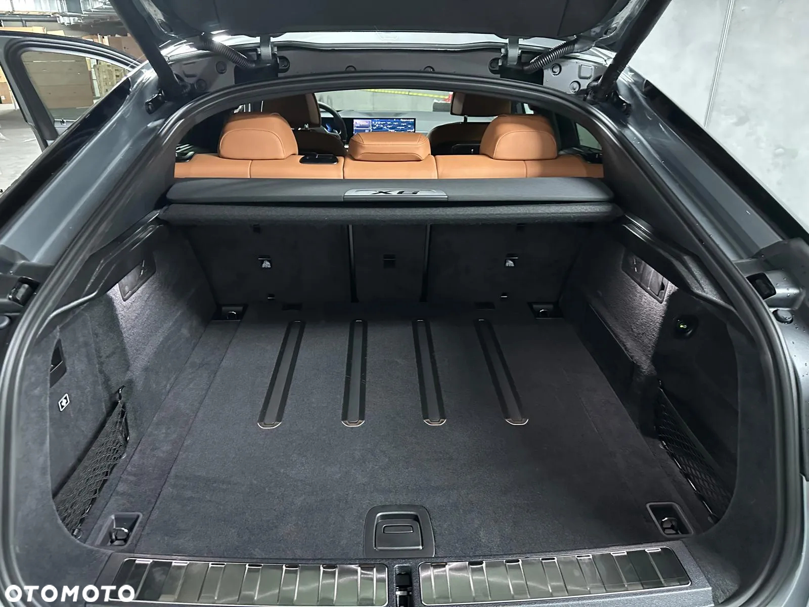 BMW X6 xDrive40d mHEV - 31