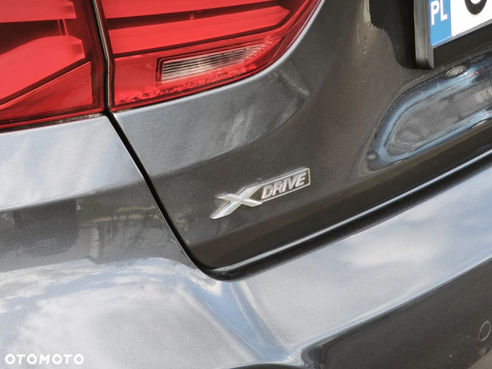 BMW 3GT 320d xDrive Luxury Line - 12