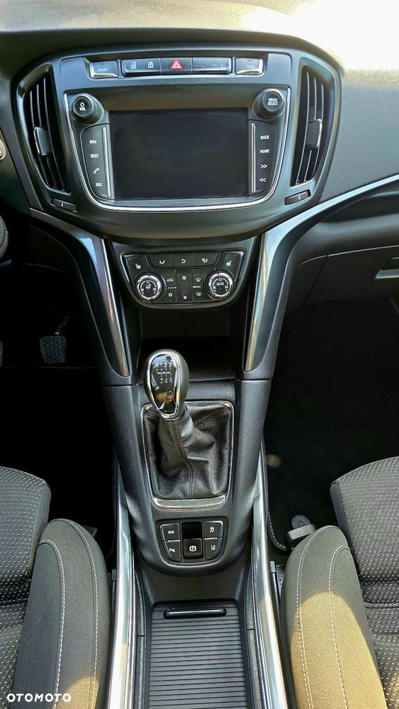 Opel Zafira Tourer 1.6 ECOTEC DIT ecoFLEX Start/Stop Business Innovation - 17