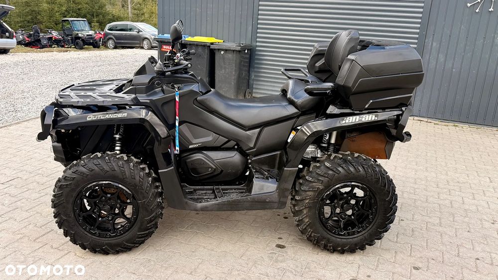 Can-Am Outlander Max - 4