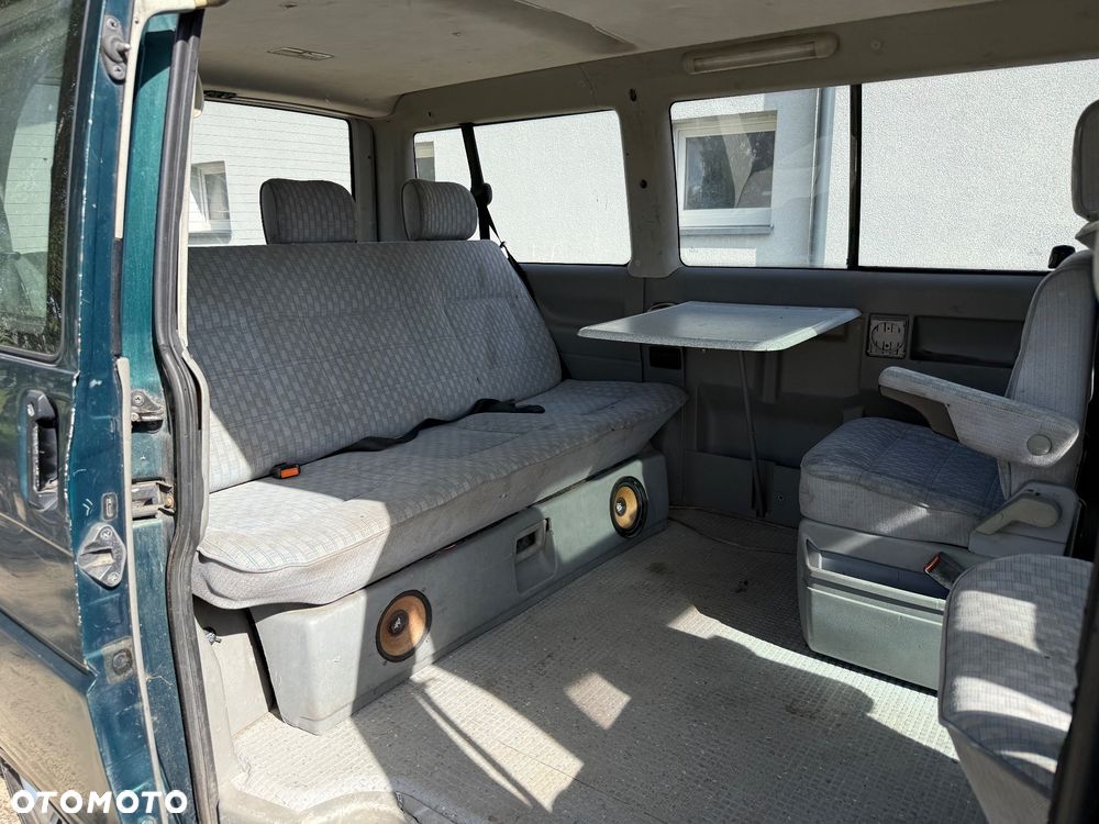 Volkswagen Multivan Standard - 7