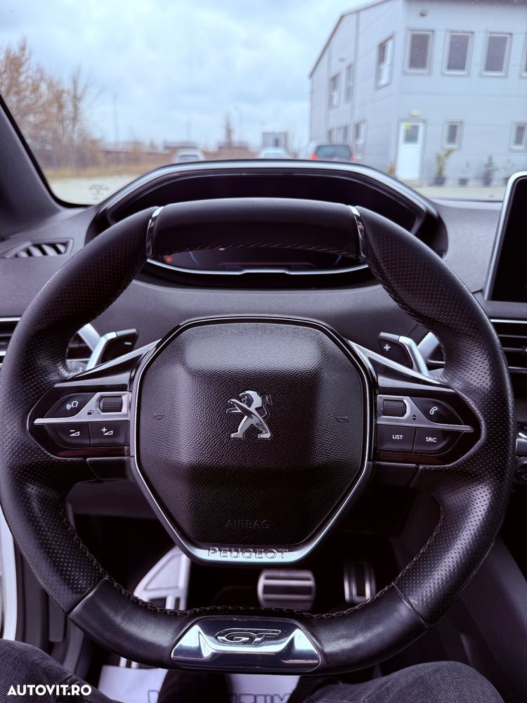 Peugeot 5008 - 16