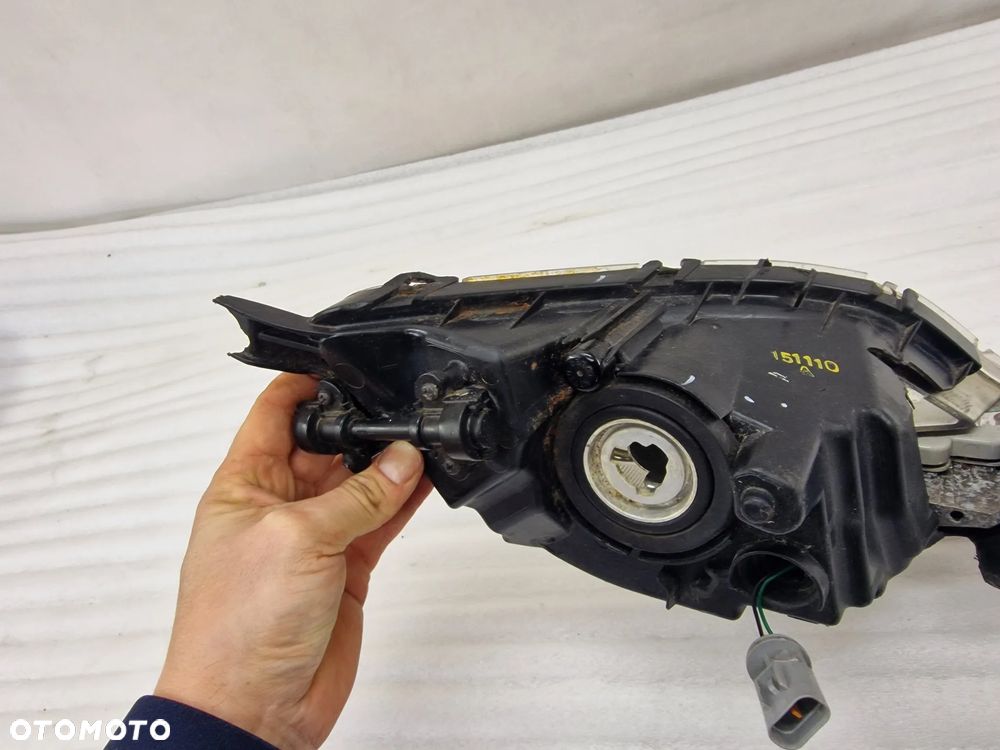 HYUNDAI i30 II 12- LED DRL HALOGEN LEWY NR 92202-A61 / 92201-61 / 92201-A61 , NR AUKCJI H89 - 9