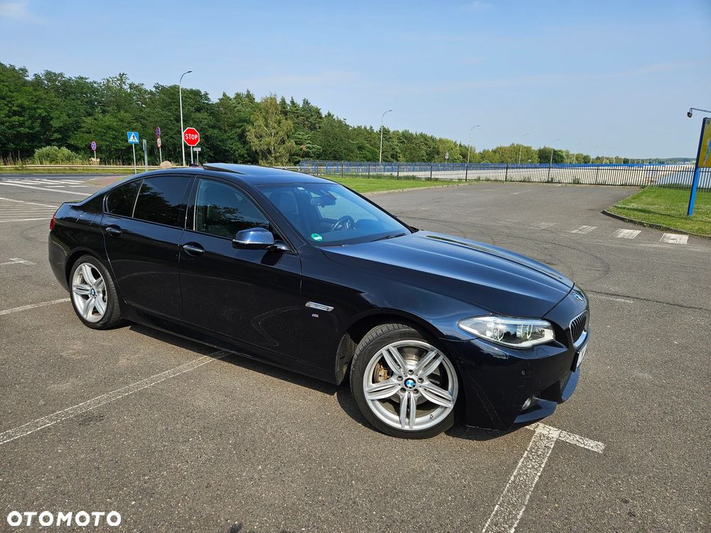 BMW Seria 5 530d xDrive - 11