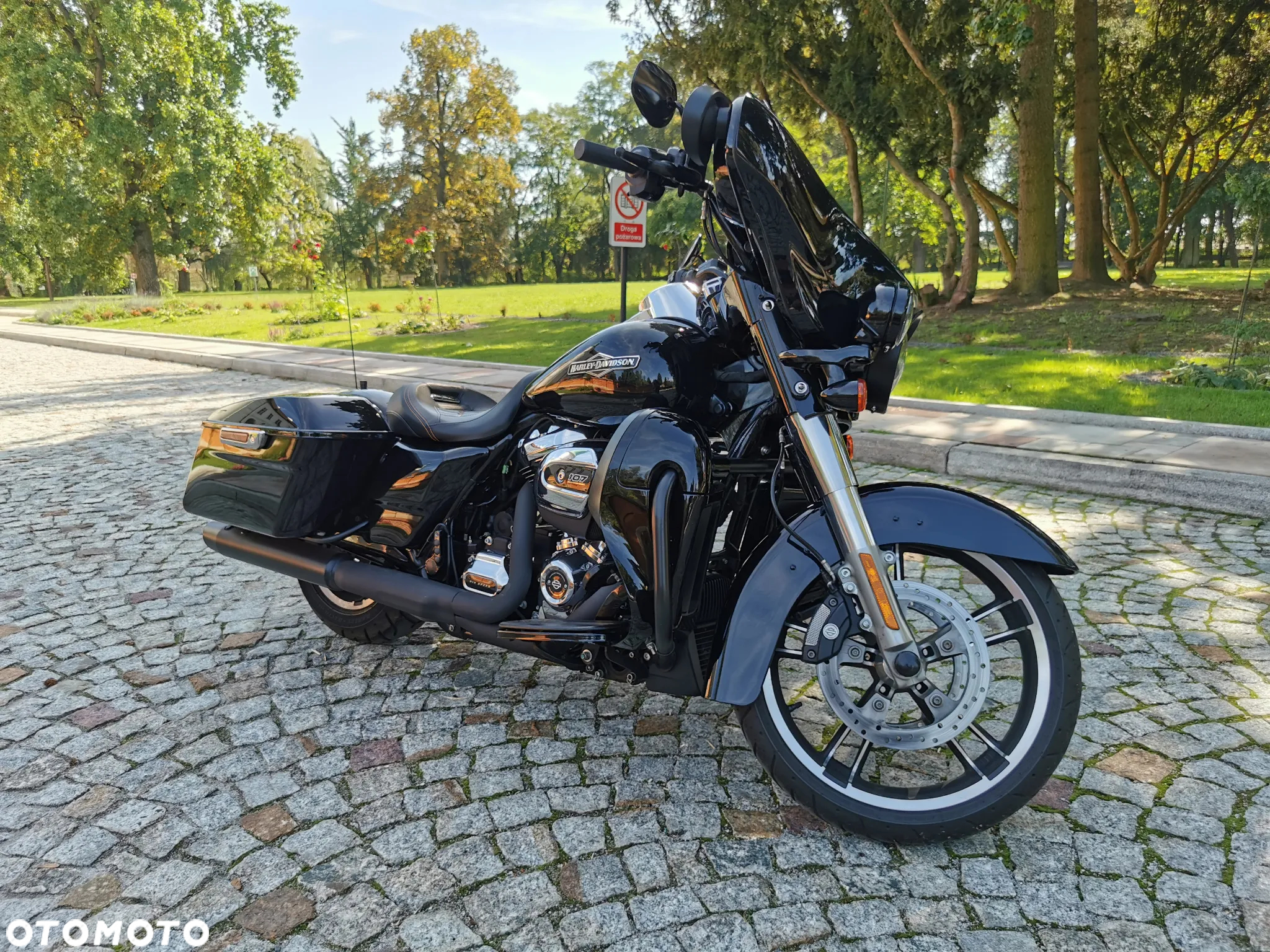 Harley-Davidson FLHXS Special - 6
