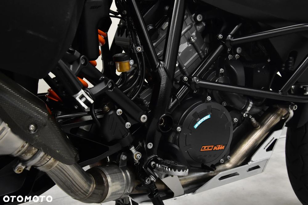 KTM Adventure - 22