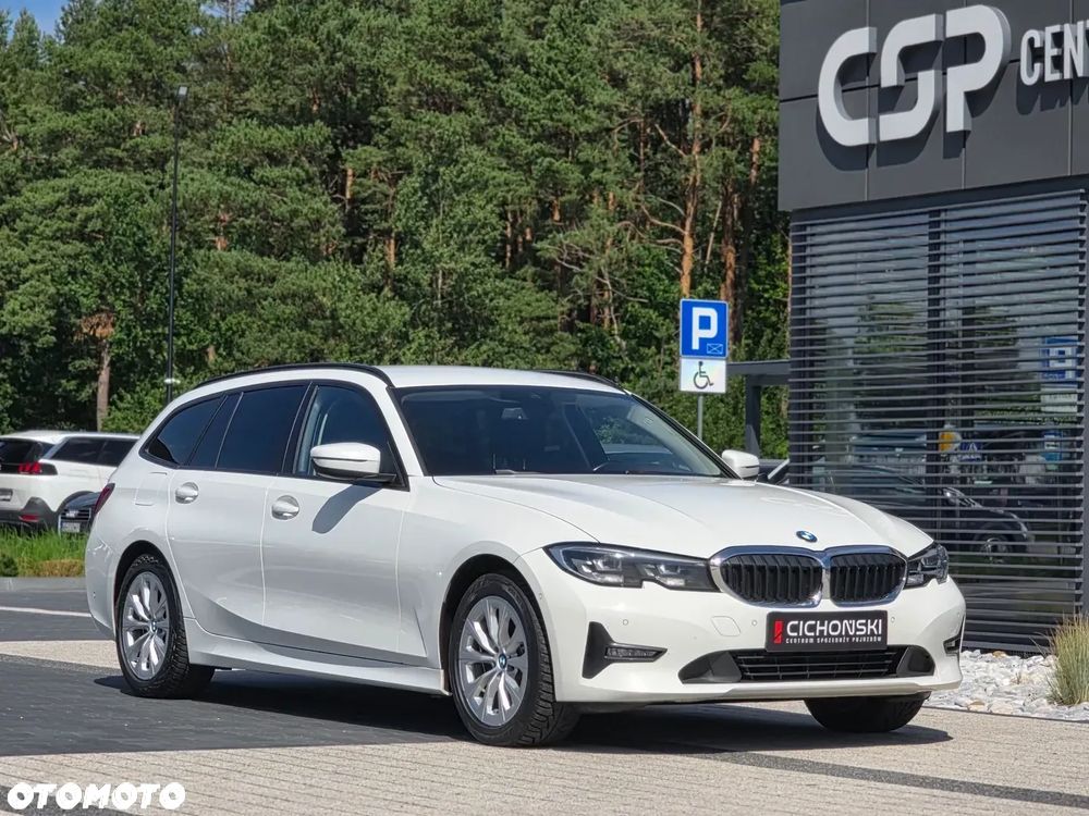 BMW Seria 3 318i Sport - 5