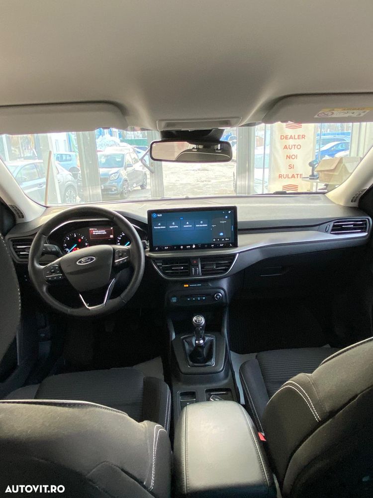 Ford Focus 1.5 EcoBlue Start-Stopp-System TITANIUM - 11