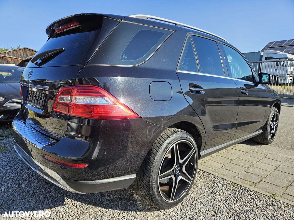 Mercedes-Benz ML 250 BlueTEC 4MATIC 7G-TRONIC - 8