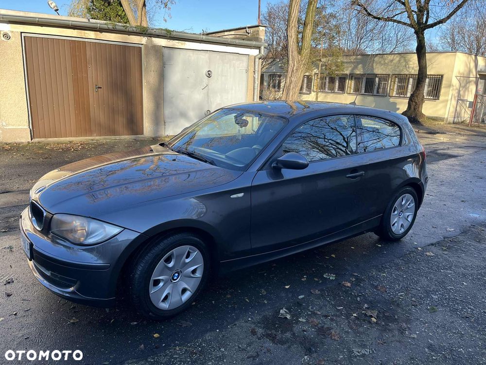BMW Seria 1 118d - 4